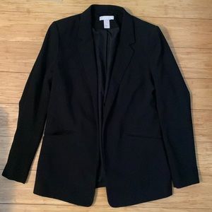 NWOT H&M Blazer. Sat in my closet for 5 years! Size 14.